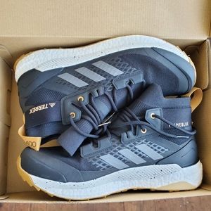 NEW Adidas Mens Terrex Free Hiker Prime Hiking Boots